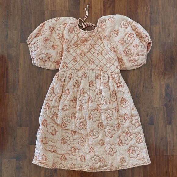 Urban outfitters kimchi blue peach pink Astrid quilted mini dress - Picture 3 of 6